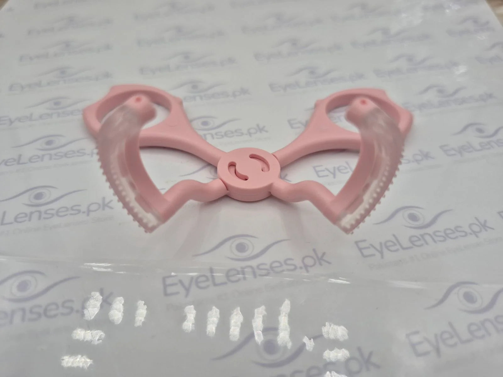 Lens Applicator